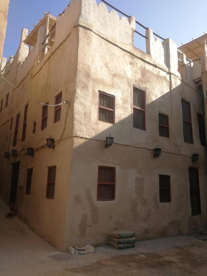 Отель Al Hamra Old House Экстерьер фото