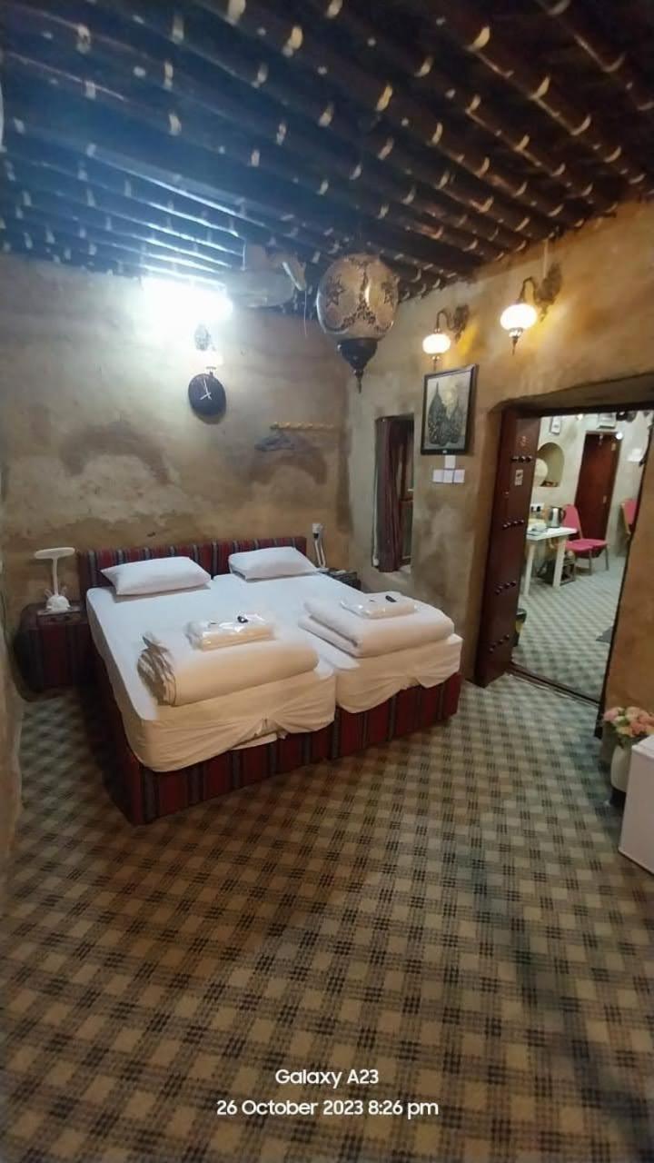 Отель Al Hamra Old House Номер фото