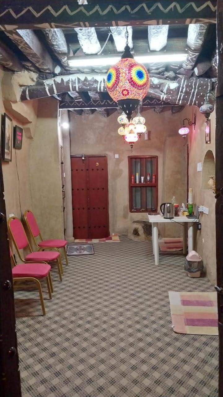 Отель Al Hamra Old House Номер фото